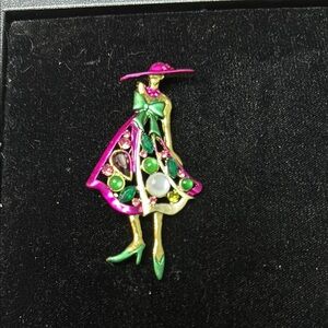Elegant Fashionista Multicolor Fashion Brooch